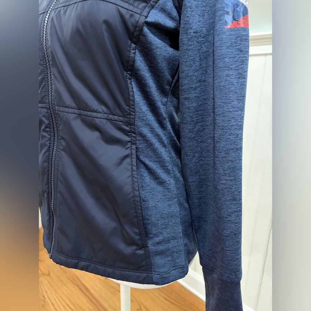 Cutter & Buck Zip Up Jacket - Picture 7 of 9